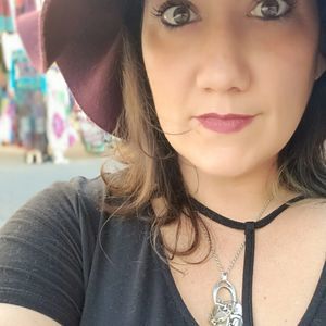 Meet your Posher, Megan